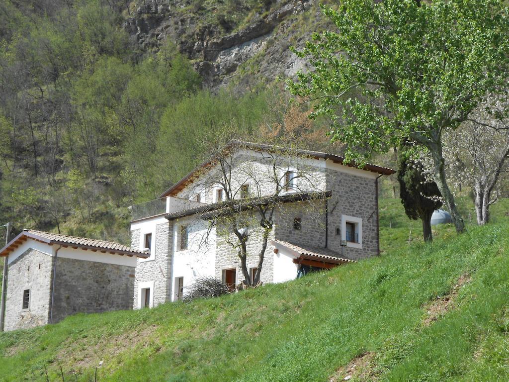 Agriturismo Di La Dall'Acqua Fivizzano Exterior foto