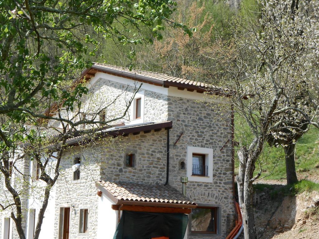 Agriturismo Di La Dall'Acqua Fivizzano Exterior foto