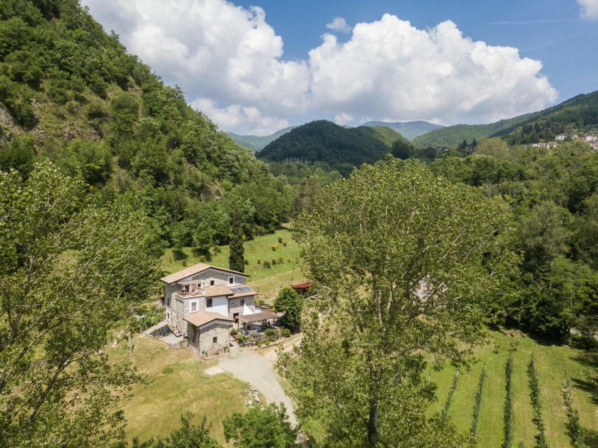 Agriturismo Di La Dall'Acqua Fivizzano Exterior foto