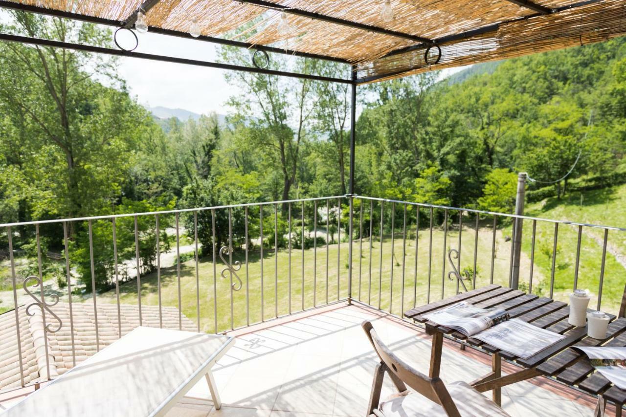 Agriturismo Di La Dall'Acqua Fivizzano Exterior foto