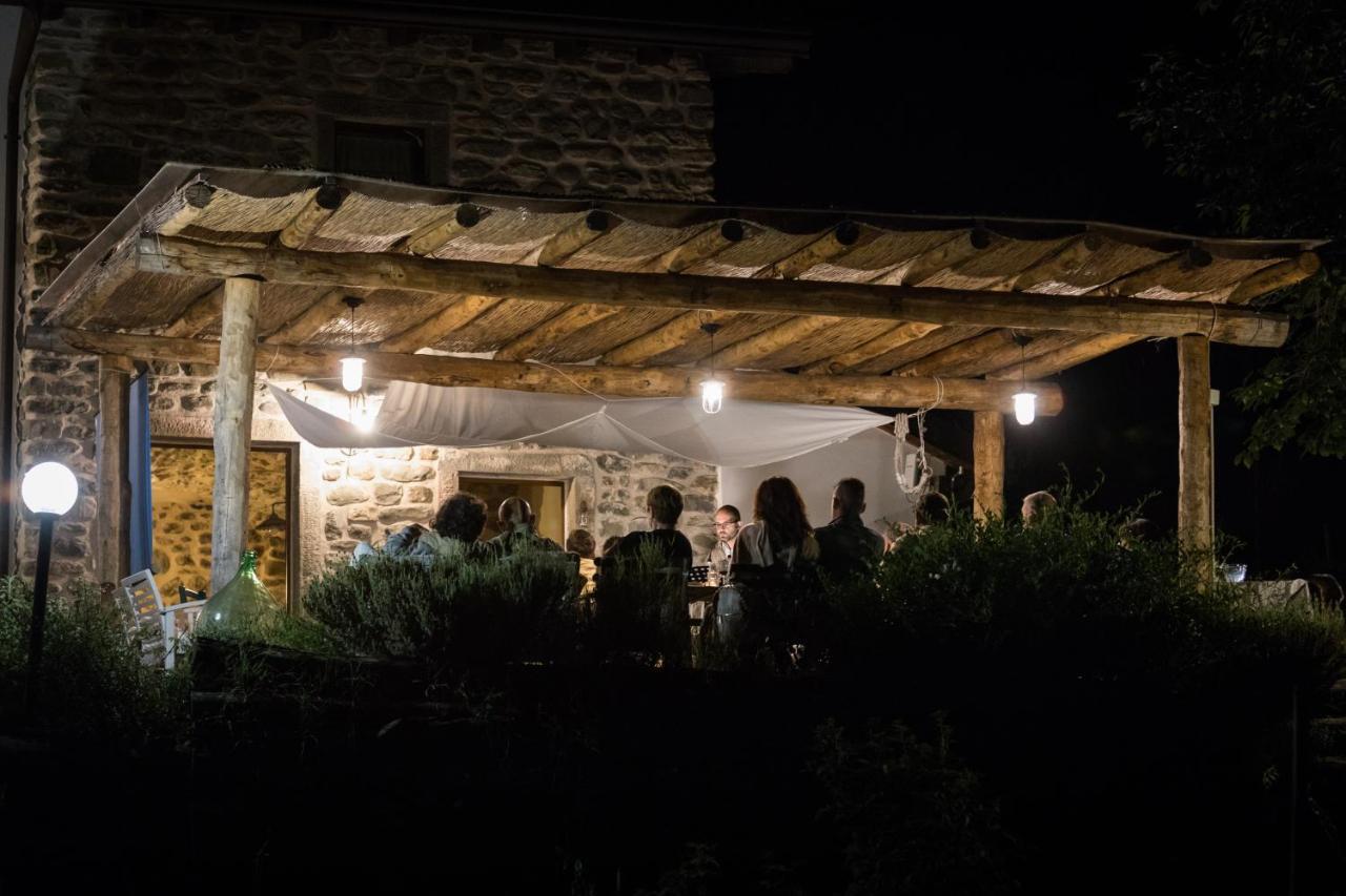 Agriturismo Di La Dall'Acqua Fivizzano Exterior foto